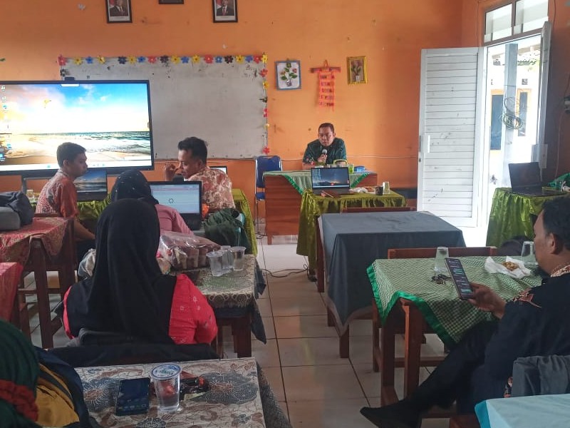 Keikutsertaan SD Negeri 6 Curah Tatal dalam Bimtek e-Rapor 2025 KKG Gugus V Kecamatan Arjasa